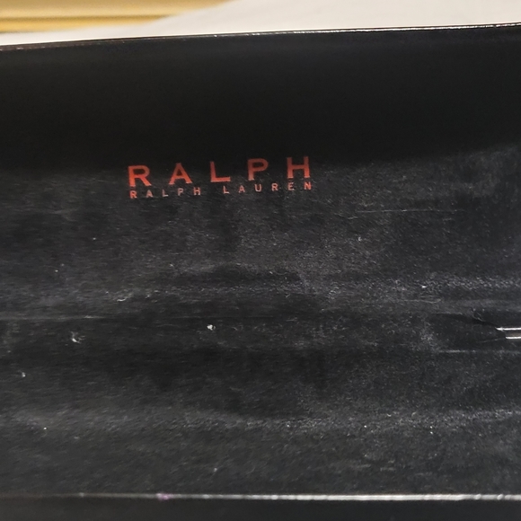 Sun glasses - Picture 2 of 7